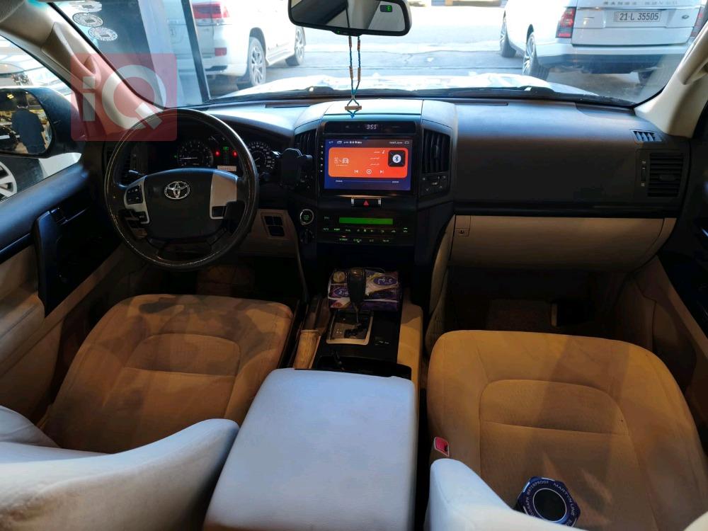 تويوتا لاندكروزر